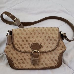Dooney & Bourke cross body purse